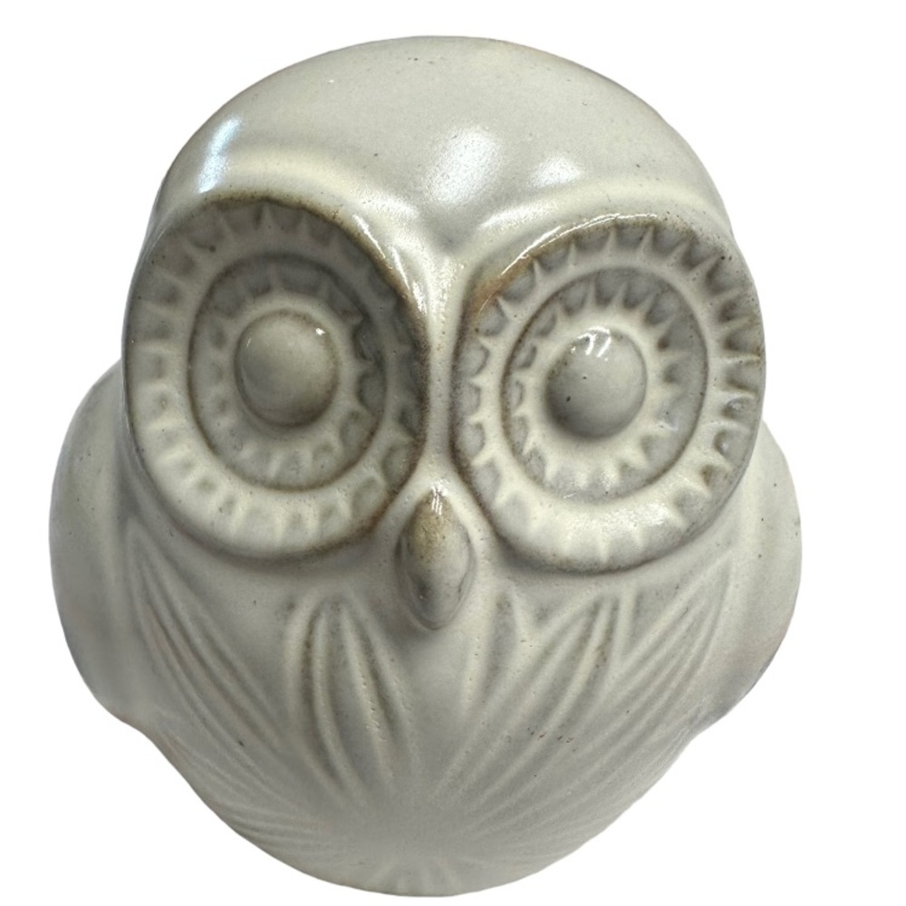 Vintage Ceramic Chubby Cream Owl Approximately 4" Tall